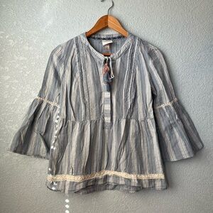 Knox Rose Boho Peasant Blouse Gray Striped Tassel Crochet Trim Size XS